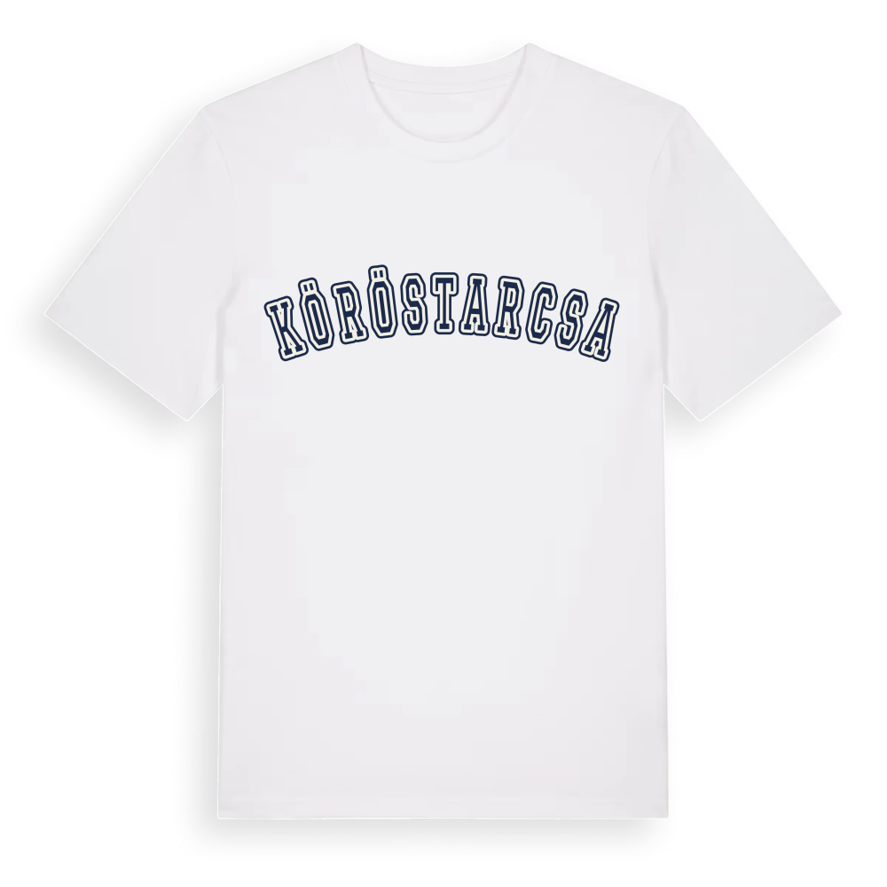 Köröstarcsa college t-shirt – White, i miljö