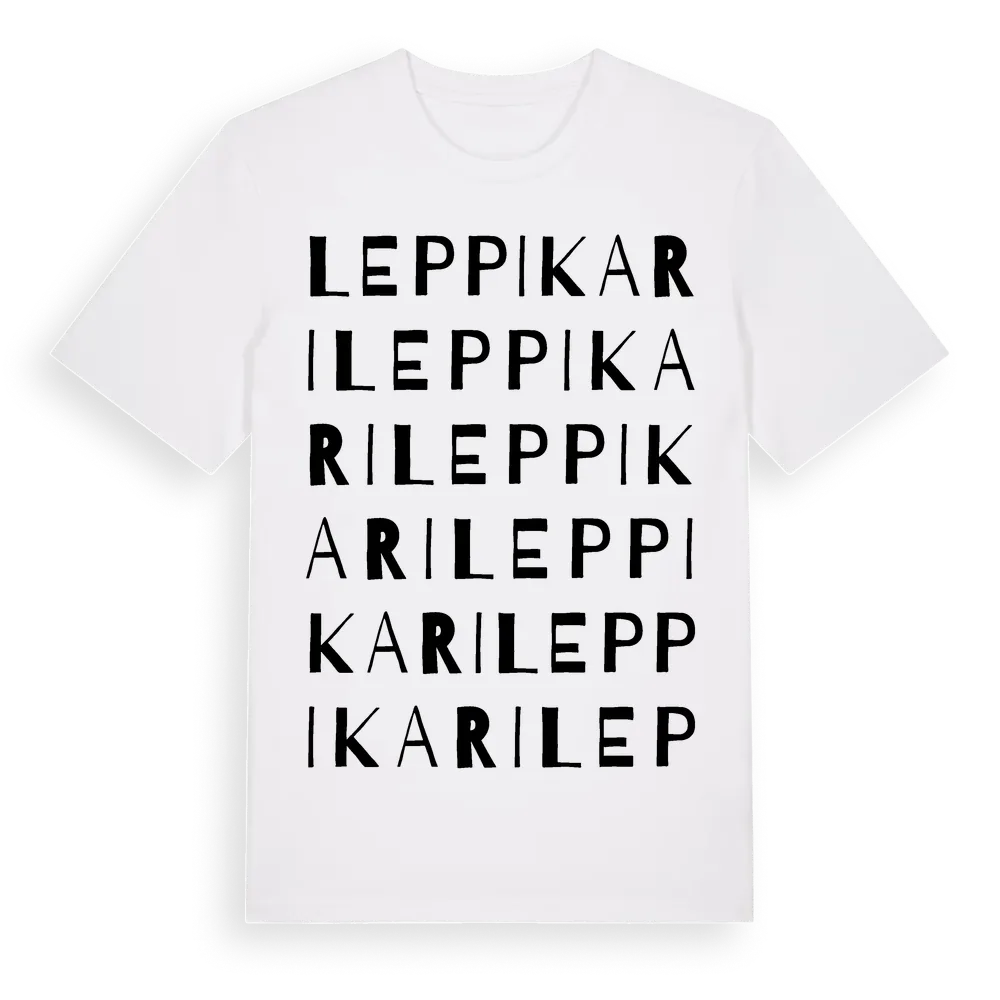 Leppikari ordlek t-shirt i miljö