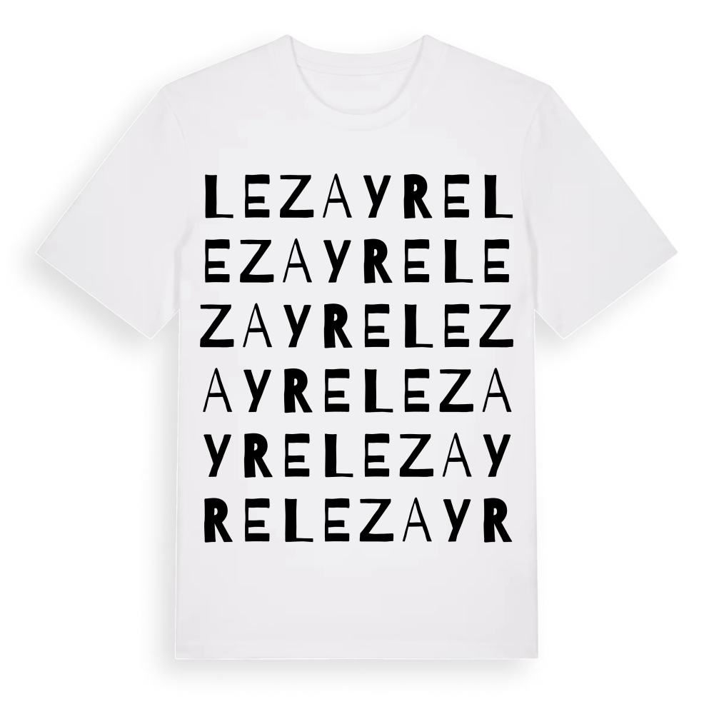 Lezayre ordlek t-shirt – White, i miljö