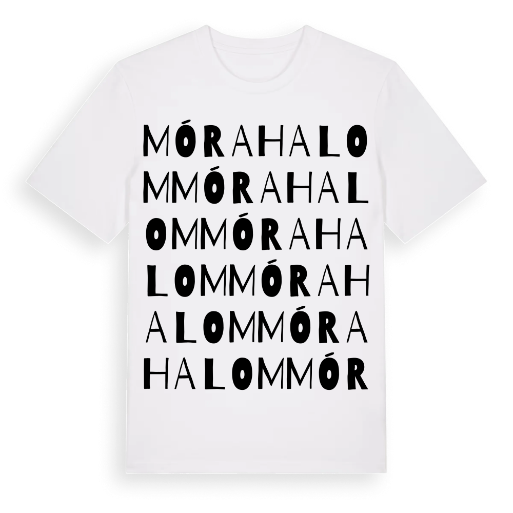 Mórahalom ordlek t-shirt – White, i miljö