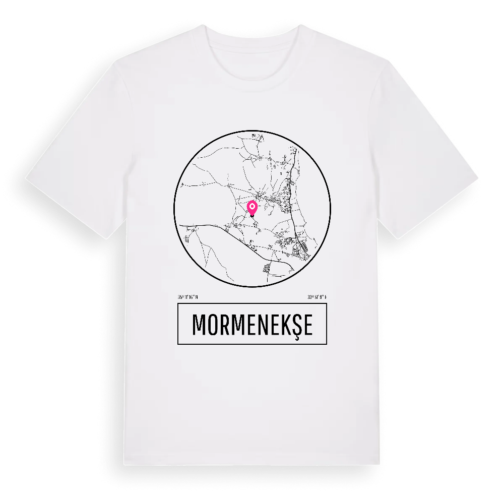 Mormenekşe t-shirt – White, i miljö