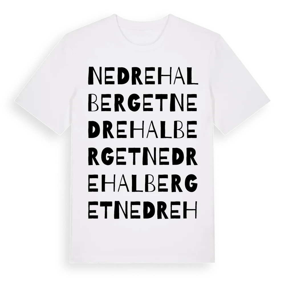 Nedre Halberget ordlek t-shirt i miljö