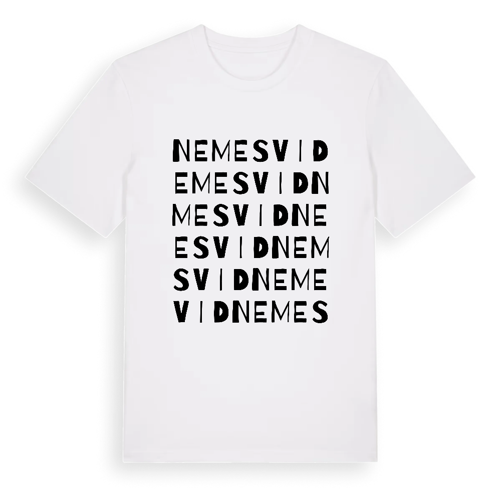 Nemesvid ordlek t-shirt – White, i miljö