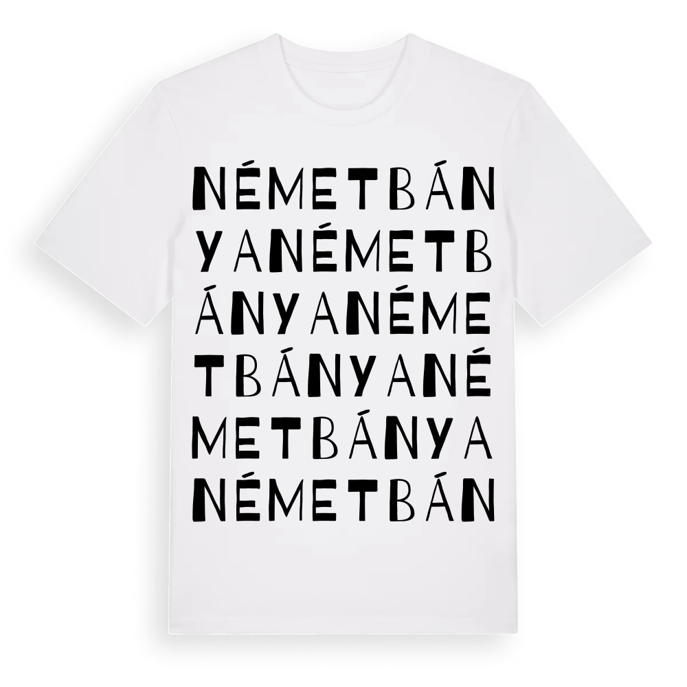 Németbánya ordlek t-shirt – White, i miljö