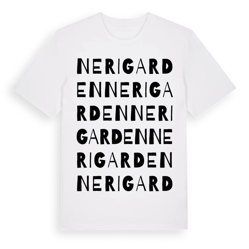 Nerigarden ordlek t-shirt i miljö