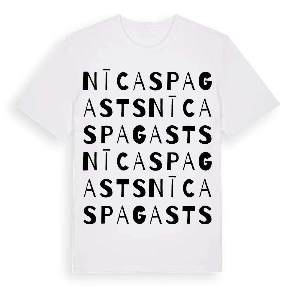 Nīcas pagasts ordlek t-shirt – White, i miljö
