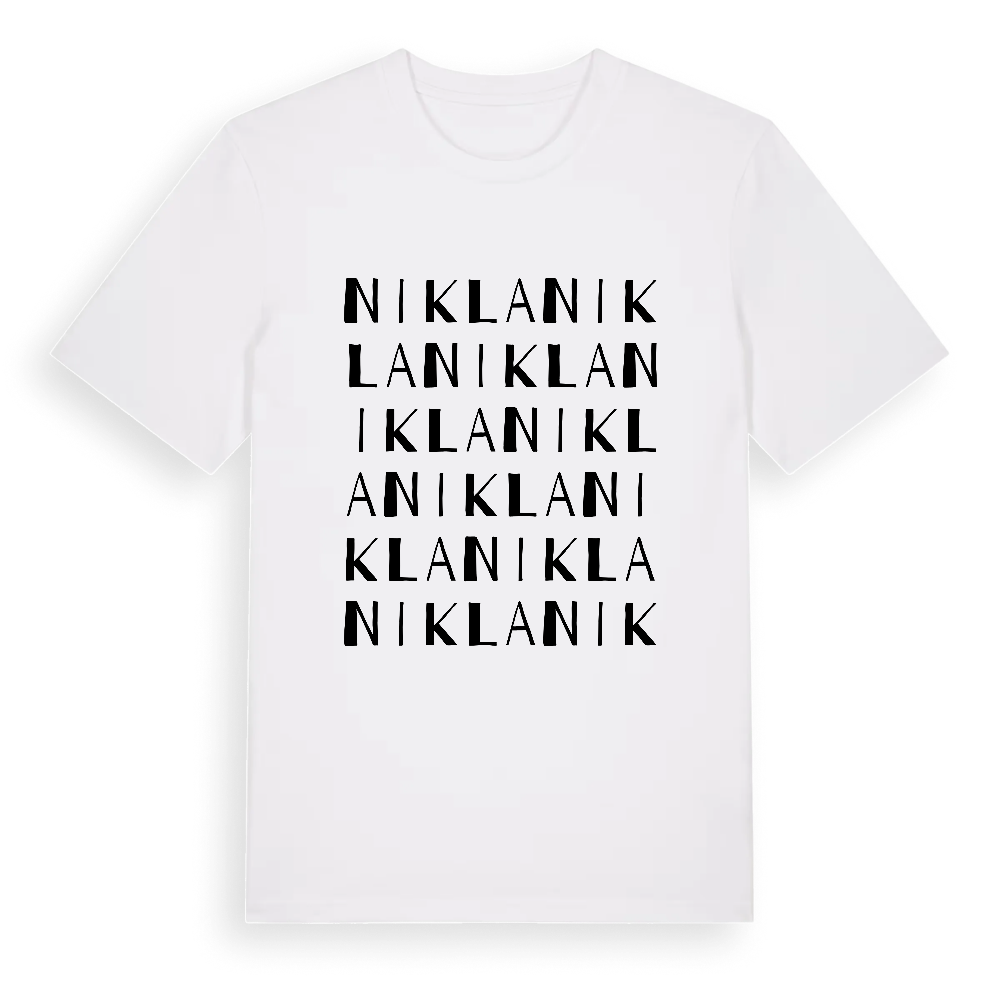 Nikla ordlek t-shirt – White, i miljö