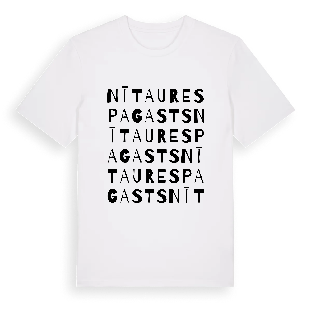 Nītaures pagasts ordlek t-shirt – White, i miljö