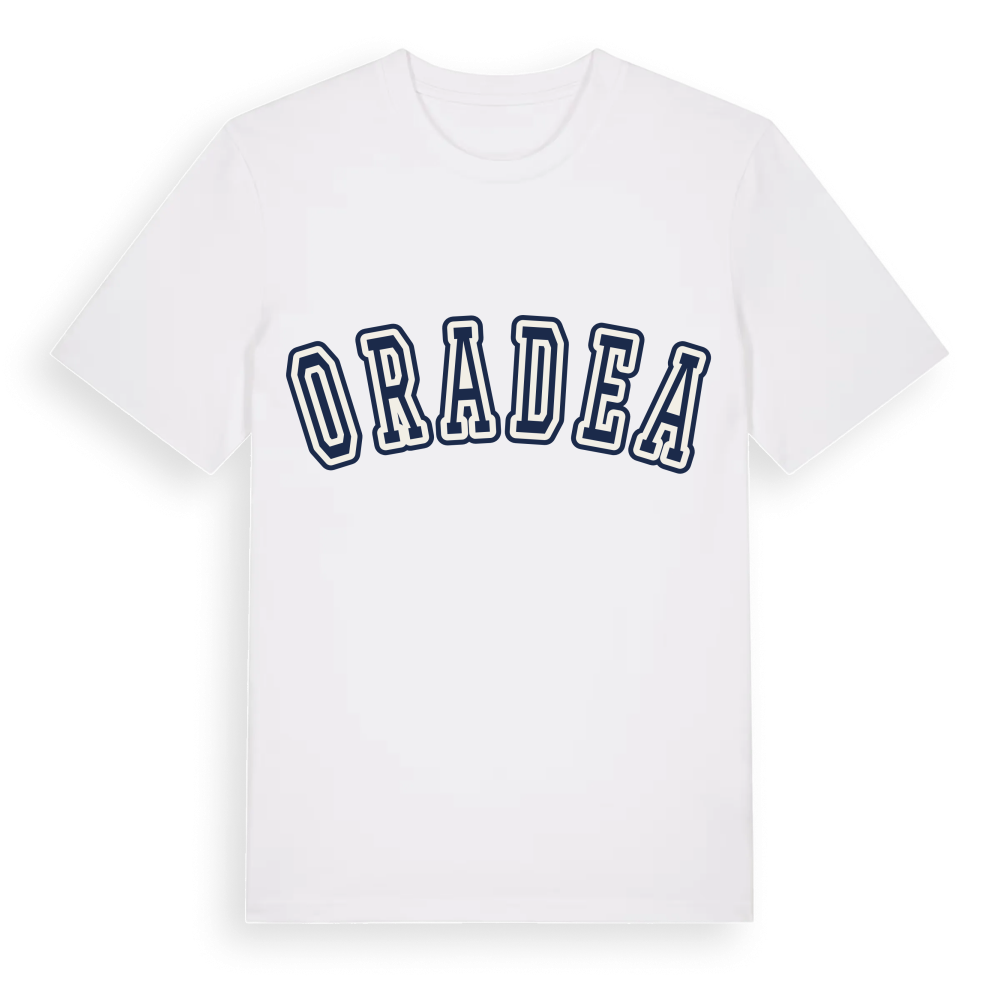 Oradea college t-shirt – White, i miljö