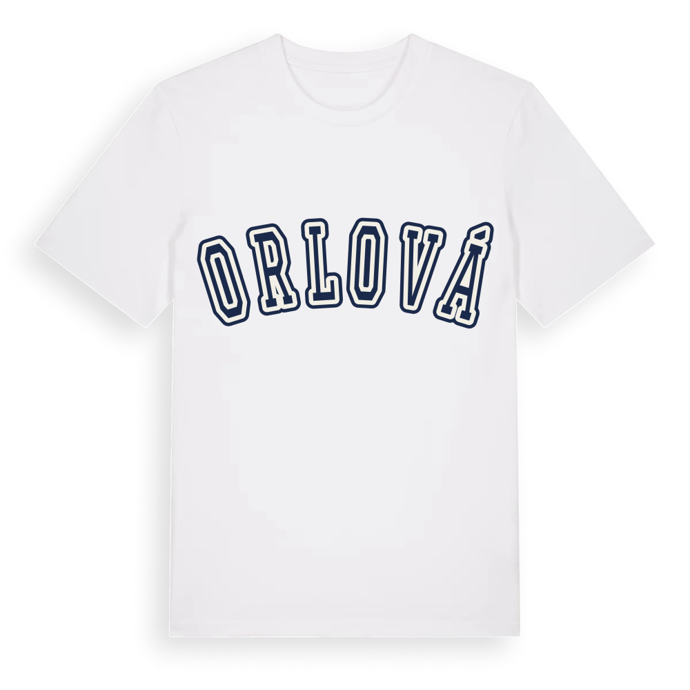 Orlová college t-shirt – White, i miljö