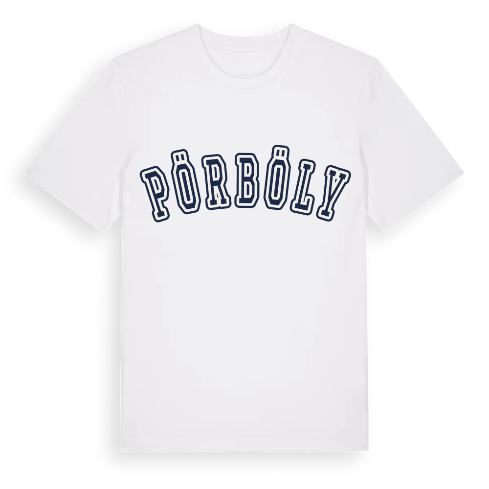 Pörböly college t-shirt – White, i miljö