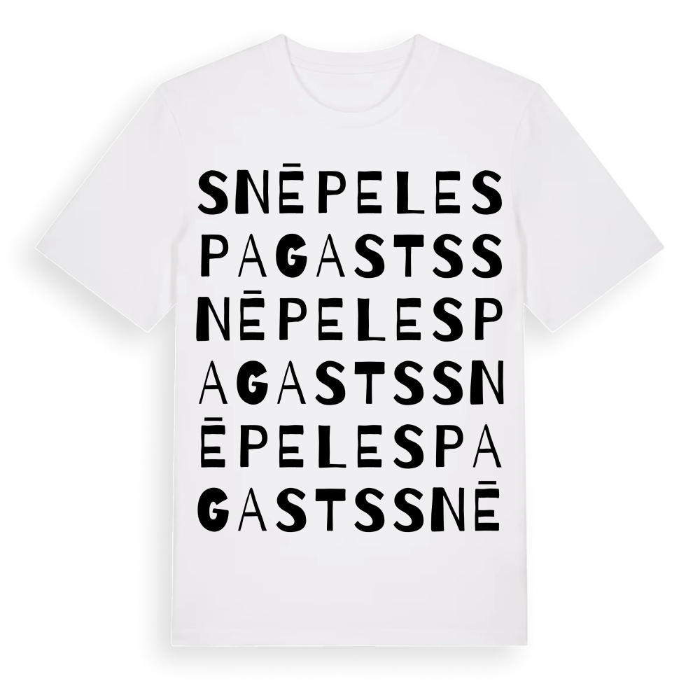 Snēpeles pagasts ordlek t-shirt – White, i miljö