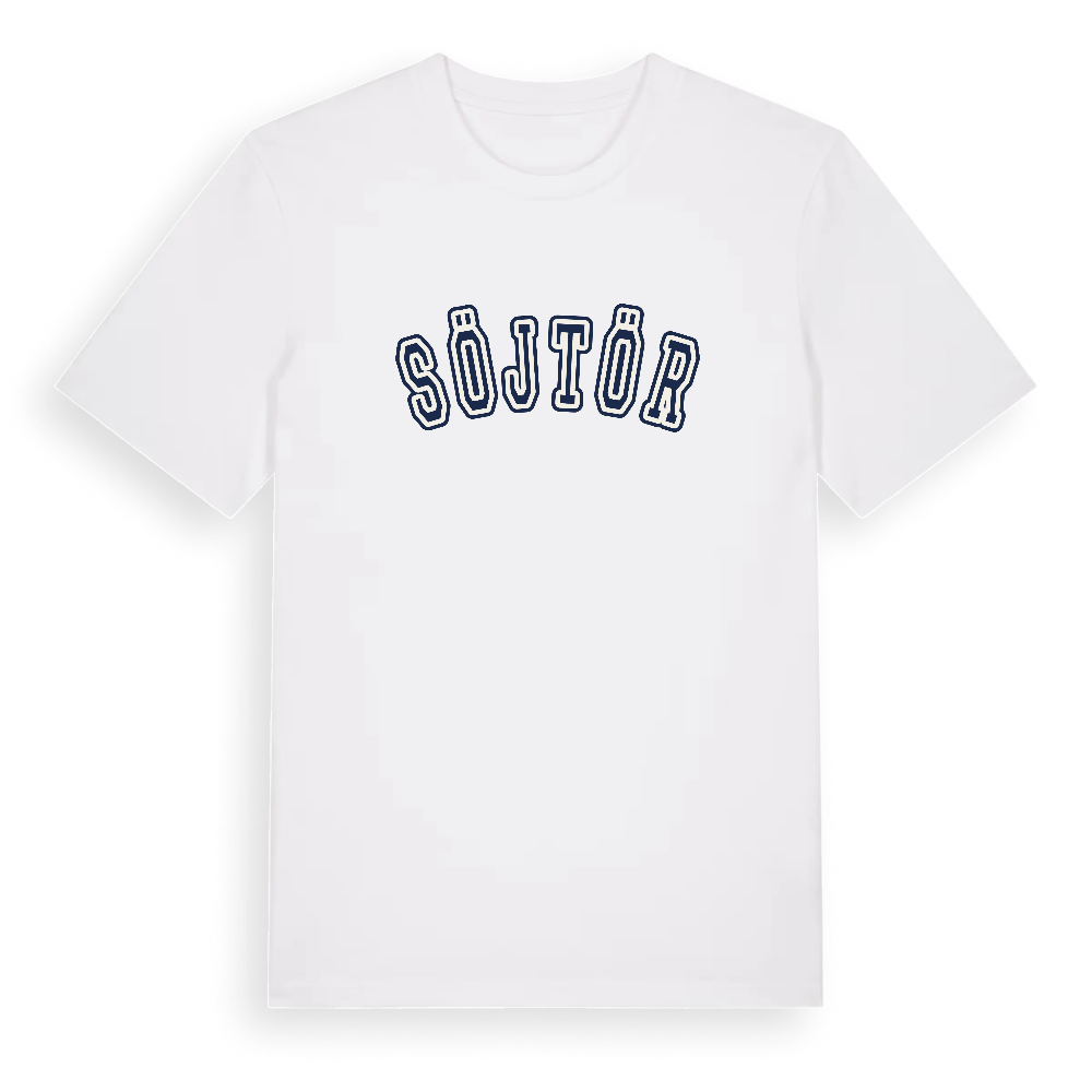 Söjtör college t-shirt – White, i miljö