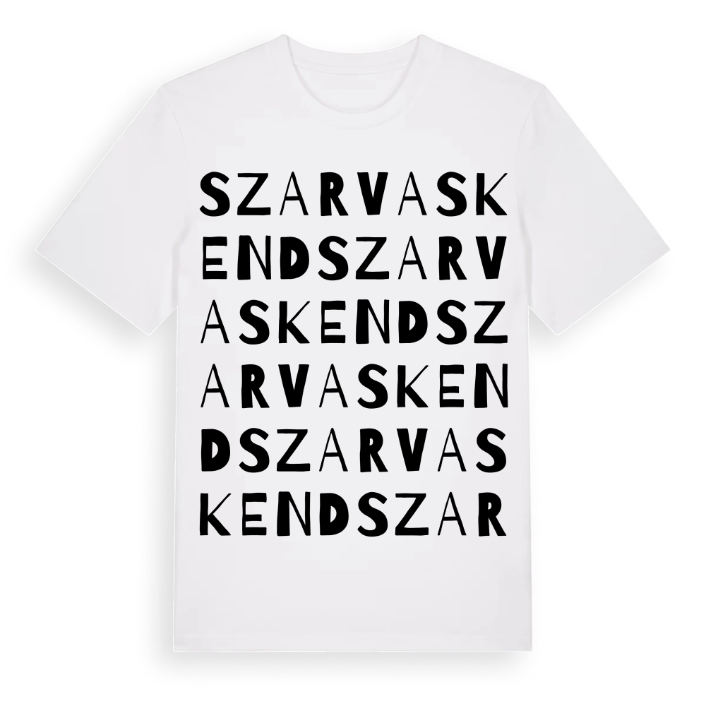 Szarvaskend ordlek t-shirt – White, i miljö