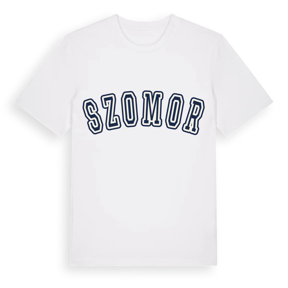 Szomor college t-shirt – White, i miljö