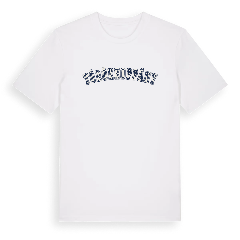 Törökkoppány college t-shirt – White, i miljö
