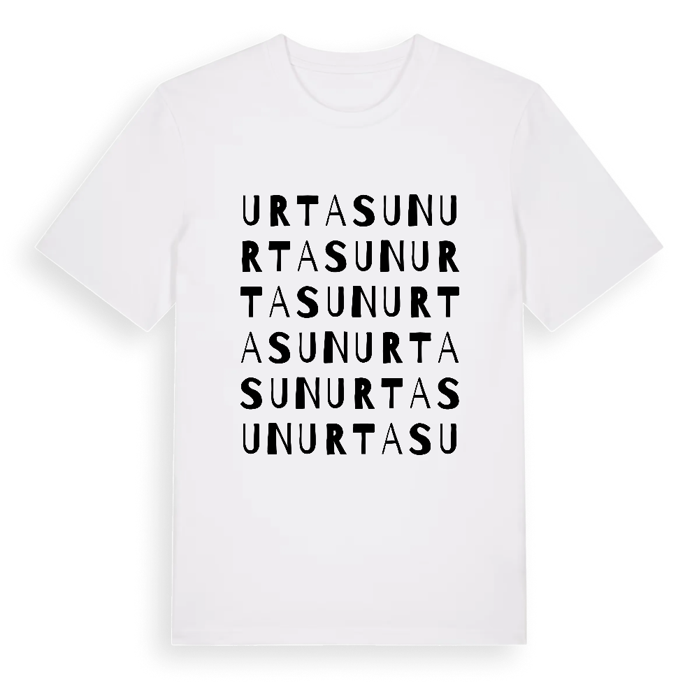 Urtasun ordlek t-shirt – White, i miljö