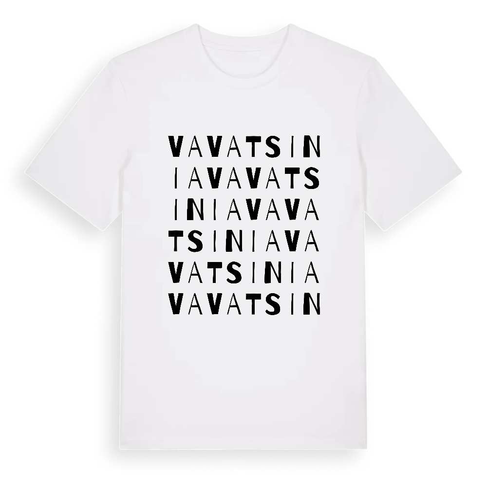 Vavatsinia ordlek t-shirt – White, i miljö