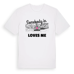 Någon i Kouvola älskar mig t-shirt – ekologisk bomull t-shirt från Pinshirt