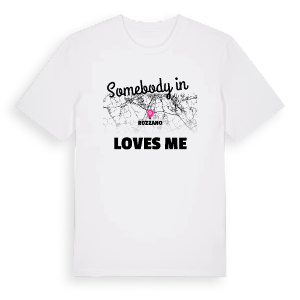 Någon i Rozzano älskar mig t-shirt – ekologisk bomull t-shirt från Pinshirt