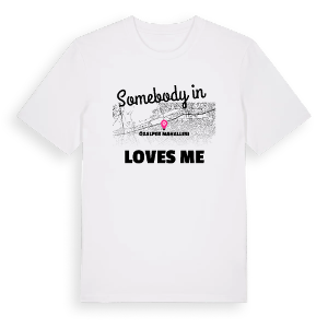 Någon i Özalper Mahallesi älskar mig t-shirt – ekologisk bomull t-shirt från Pinshirt