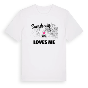 Någon i Vrån älskar mig t-shirt – ekologisk bomull t-shirt från Pinshirt