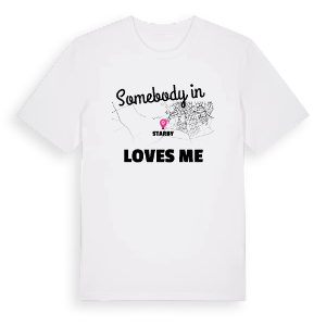 Någon i Starby älskar mig t-shirt – ekologisk bomull t-shirt från Pinshirt