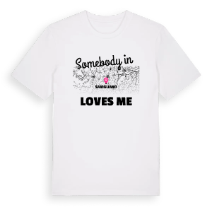 Någon i Savigliano älskar mig t-shirt – ekologisk bomull t-shirt från Pinshirt