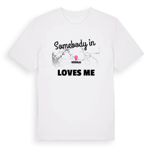 Någon i Vesala älskar mig t-shirt – ekologisk bomull t-shirt från Pinshirt