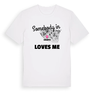 Någon i Ugento älskar mig t-shirt – ekologisk bomull t-shirt från Pinshirt