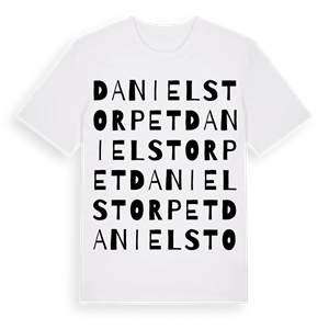 Danielstorpet ordlek t-shirt – ekologisk bomull t-shirt från Pinshirt