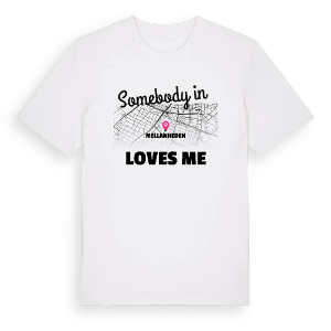 Någon i Mellanheden älskar mig t-shirt – ekologisk bomull t-shirt från Pinshirt