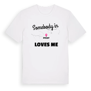 Någon i Bygget älskar mig t-shirt – ekologisk bomull t-shirt från Pinshirt