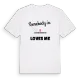 Någon i Lillgårdsskogen älskar mig t-shirt