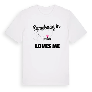 Någon i Stenvad älskar mig t-shirt – ekologisk bomull t-shirt från Pinshirt