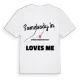 Någon i Stora Ödesbystugan älskar mig t-shirt