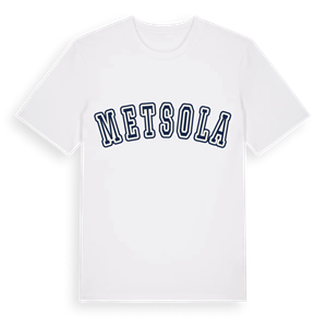Metsola college t-shirt – ekologisk bomull t-shirt från Pinshirt