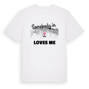 Någon i Lv 5 älskar mig t-shirt – ekologisk bomull t-shirt från Pinshirt