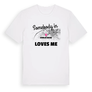 Någon i Nibbles backe älskar mig t-shirt – ekologisk bomull t-shirt från Pinshirt