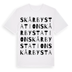 Skårby station ordlek t-shirt – ekologisk bomull t-shirt från Pinshirt