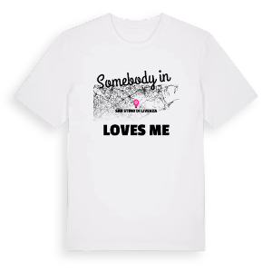 Någon i San Stino di Livenza älskar mig t-shirt – ekologisk bomull t-shirt från Pinshirt