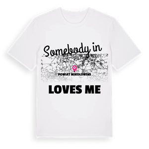 Någon i powiat mikołowski älskar mig t-shirt – ekologisk bomull t-shirt från Pinshirt