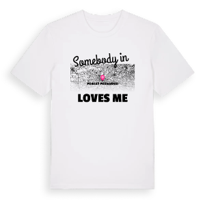 Någon i powiat poznański älskar mig t-shirt – ekologisk bomull t-shirt från PinShirt