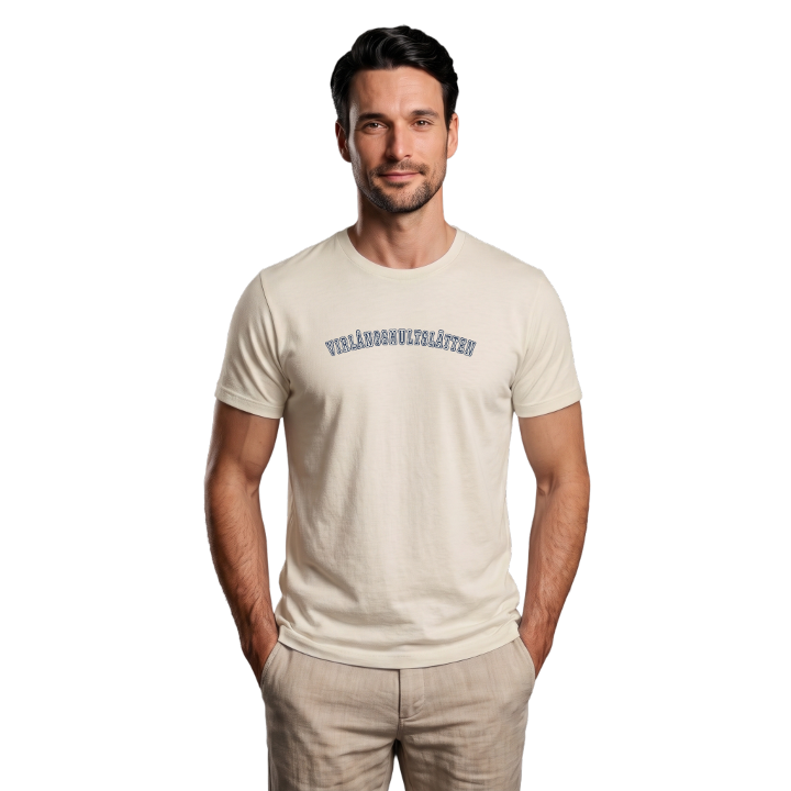 Virlångshultslätten college t-shirt – t-shirt från PinShirt