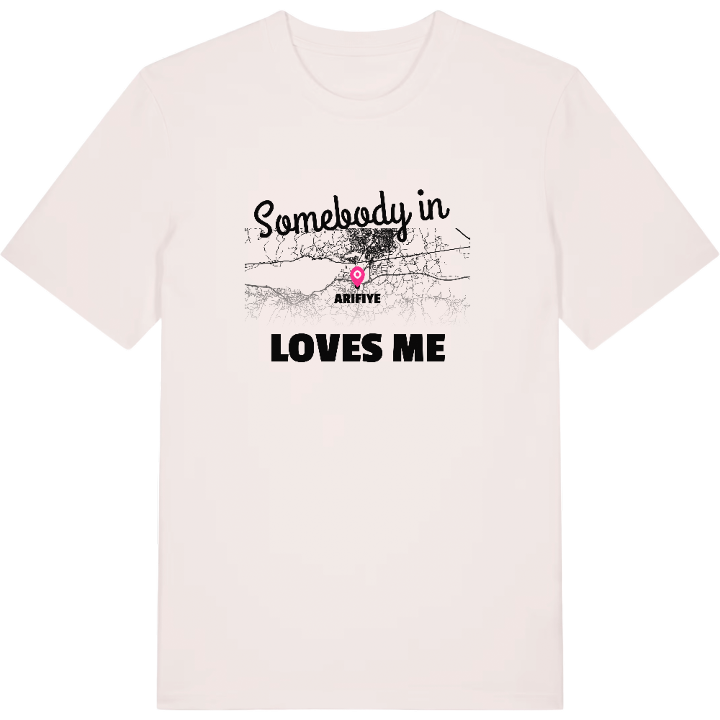 Någon i Arifiye älskar mig t-shirt – t-shirt från PinShirt