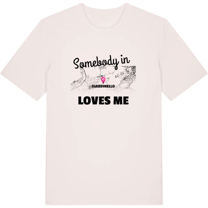 Någon i Giardinello älskar mig t-shirt – t-shirt från PinShirt