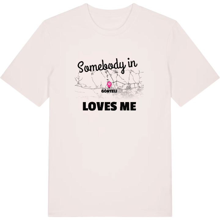 Någon i Gönyeli älskar mig t-shirt – t-shirt från PinShirt