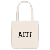 Aiti böjd tygkasse