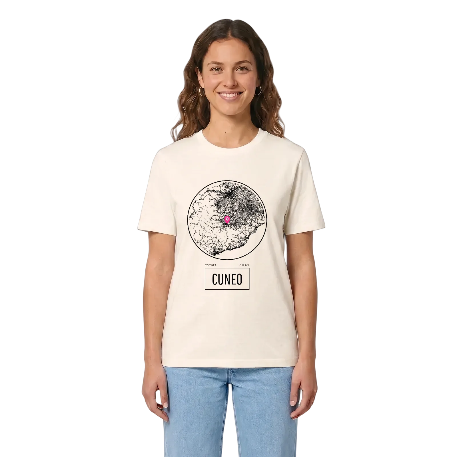 Cuneo t-shirt – Vintage White, i miljö