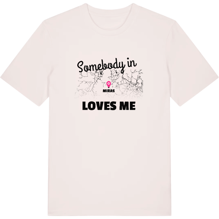 Någon i Miras älskar mig t-shirt – t-shirt från PinShirt